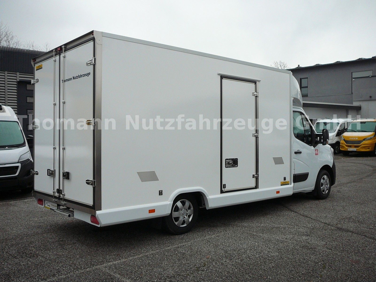 Renault Master Koffer Extra Tief - Closed box van: picture 5 Renault Master Koffer Extra Tief - Closed box van: picture 5