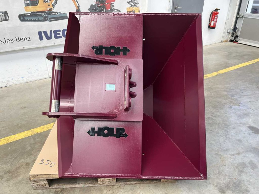 Holp VarioLöffel / VL.112.700 / MS10 / HARDOX Holp VarioLöffel / VL.112.700 / MS10 / HARDOX - Attachment for Construction machinery: picture 3 Holp VarioLöffel / VL.112.700 / MS10 / HARDOX Holp VarioLöffel / VL.112.700 / MS10 / HARDOX - Attachment for Construction machinery: picture 3