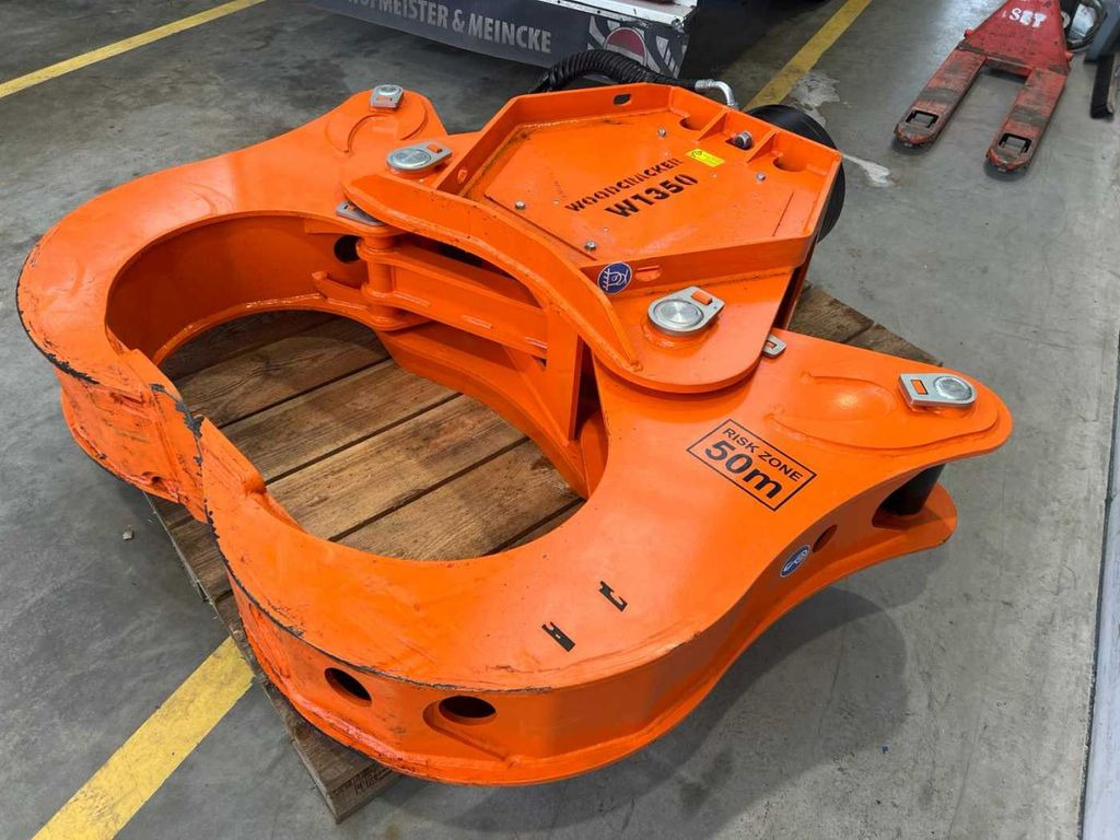 Westtech Woodcracker W1350 Spaltzange DEMO Roto Westtech Woodcracker W1350 Spaltzange DEMO Roto - Attachment for Forestry equipment: picture 5 Westtech Woodcracker W1350 Spaltzange DEMO Roto Westtech Woodcracker W1350 Spaltzange DEMO Roto - Attachment for Forestry equipment: picture 5
