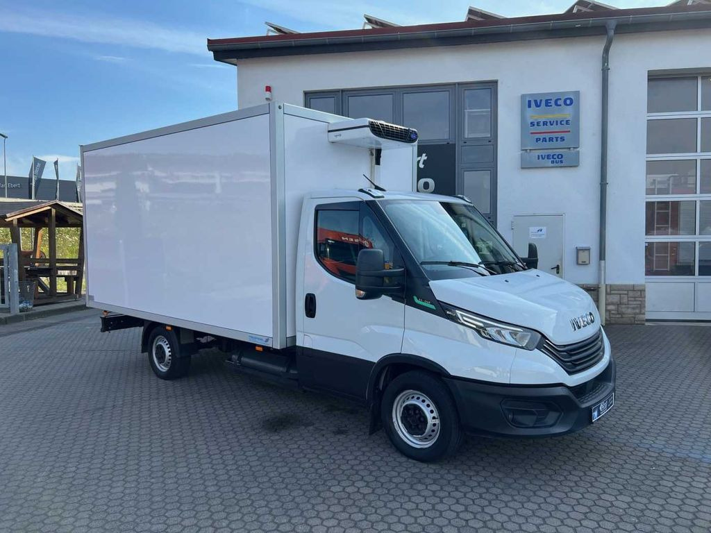 Iveco 35S14 A8 CNG Koffer *3-Sitze*Klima*Automatik* Iveco 35S14 A8 CNG Koffer *3-Sitze*Klima*Automatik* - Refrigerated delivery van: picture 2 Iveco 35S14 A8 CNG Koffer *3-Sitze*Klima*Automatik* Iveco 35S14 A8 CNG Koffer *3-Sitze*Klima*Automatik* - Refrigerated delivery van: picture 2