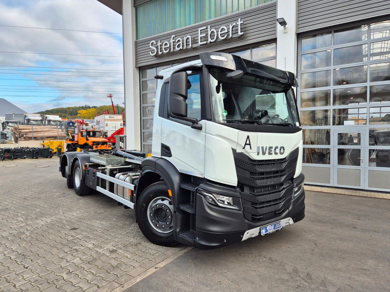 Iveco AD280X46Y/PS ON Palfinger PH T 20 SLD5 Intarder - Hook lift truck: picture 2 Iveco AD280X46Y/PS ON Palfinger PH T 20 SLD5 Intarder - Hook lift truck: picture 2