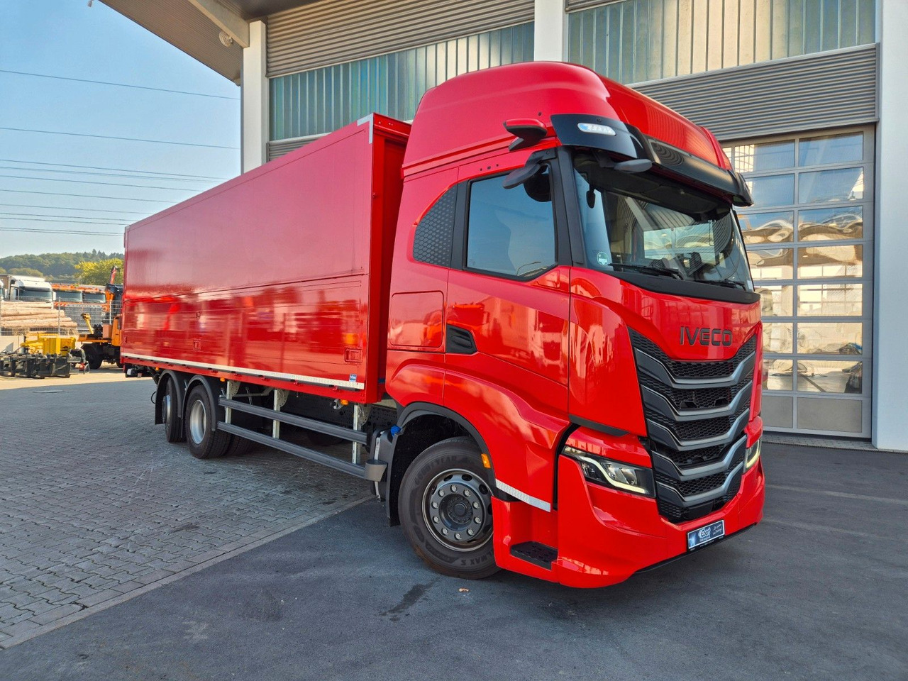 Iveco AS260S50Y/FS Schwenkwand LBW 2xAHK CAM Intarder - Beverage truck: picture 2 Iveco AS260S50Y/FS Schwenkwand LBW 2xAHK CAM Intarder - Beverage truck: picture 2