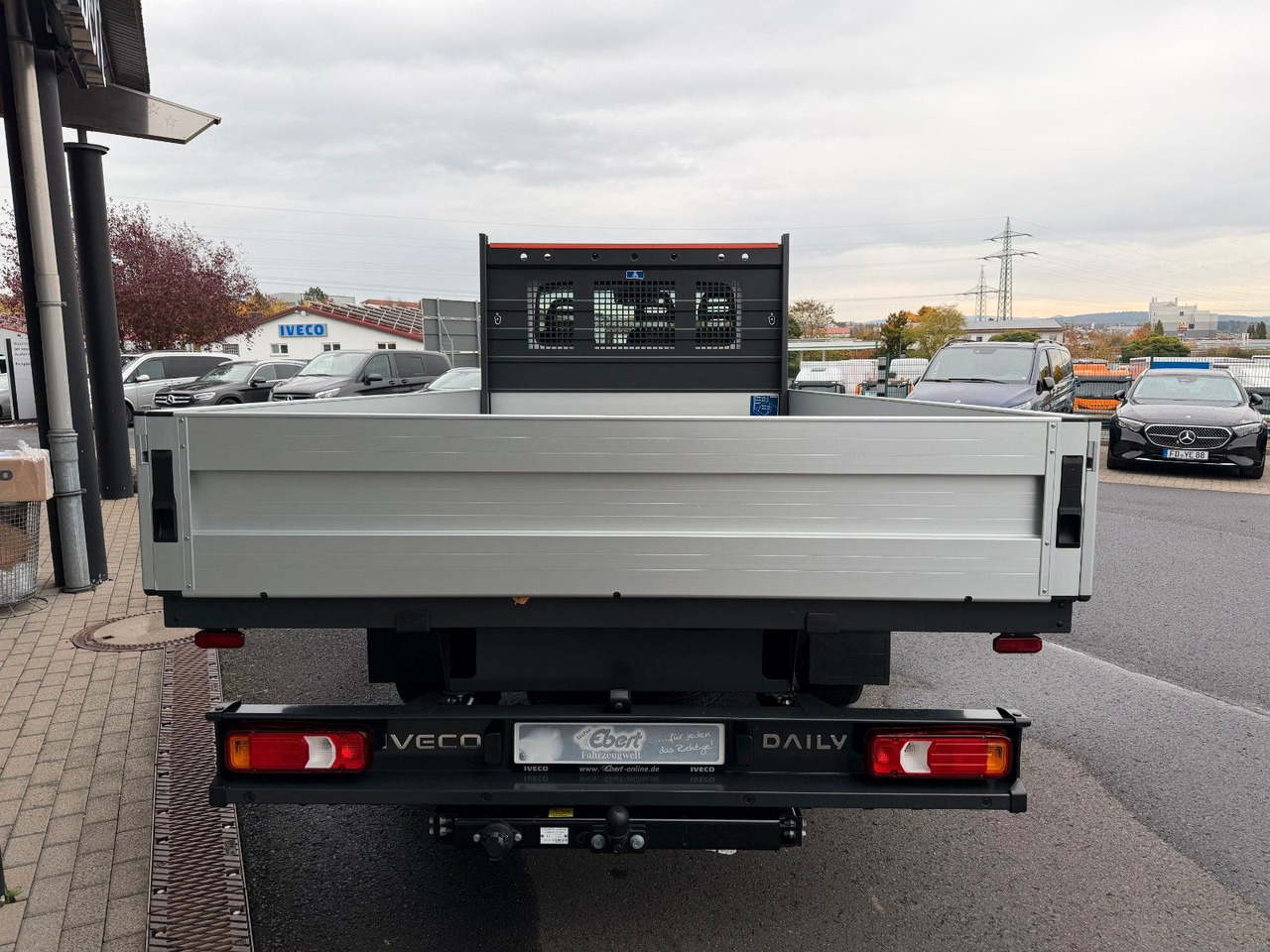 Iveco Daily 35S16 H 3.0L *R3.750mm*AHK*Klima* - Open body delivery van: picture 5 Iveco Daily 35S16 H 3.0L *R3.750mm*AHK*Klima* - Open body delivery van: picture 5