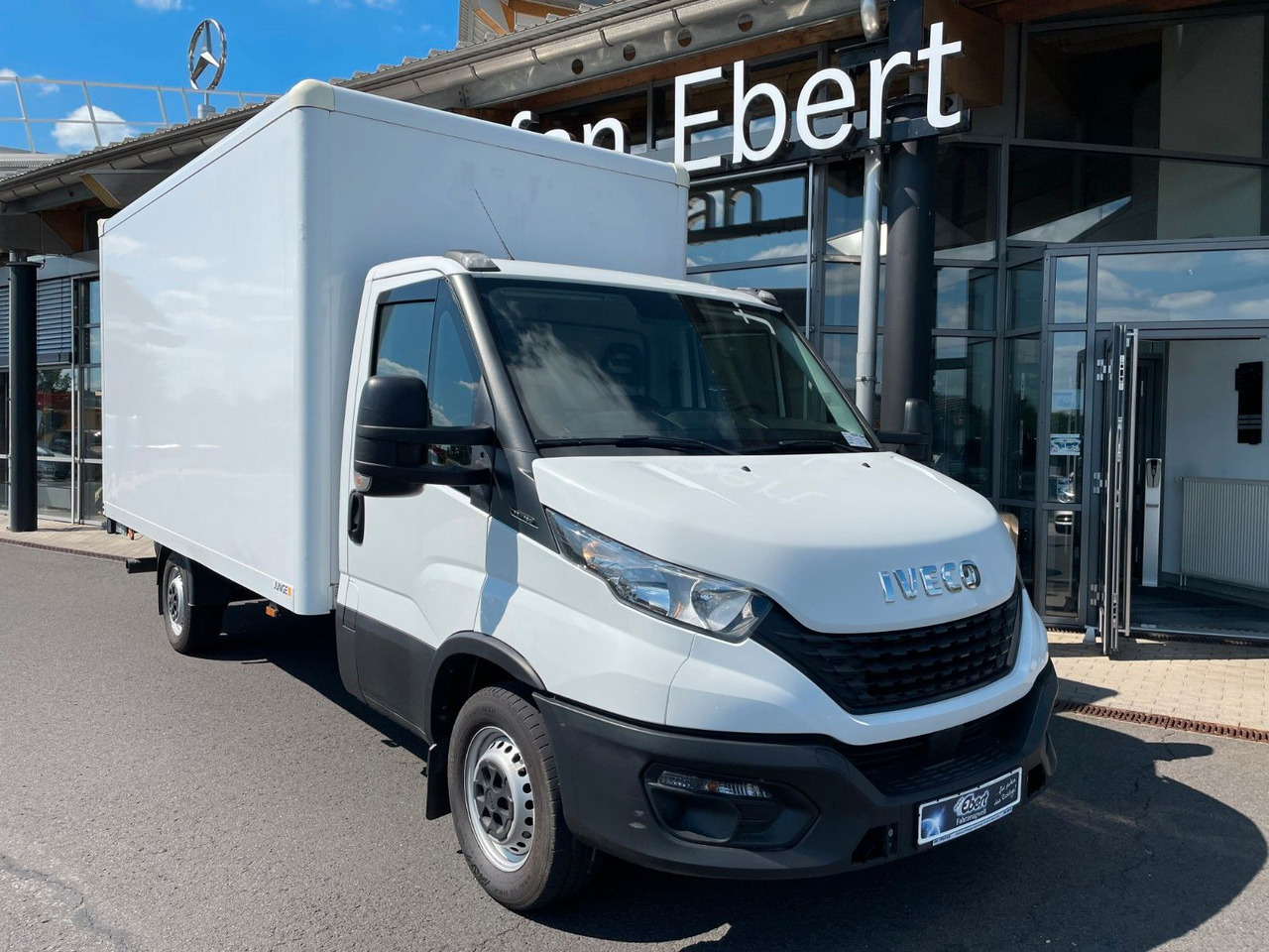 Iveco Daily 35S16 *Koffer*LBW*Klima* - Closed box van: picture 1 Iveco Daily 35S16 *Koffer*LBW*Klima* - Closed box van: picture 1