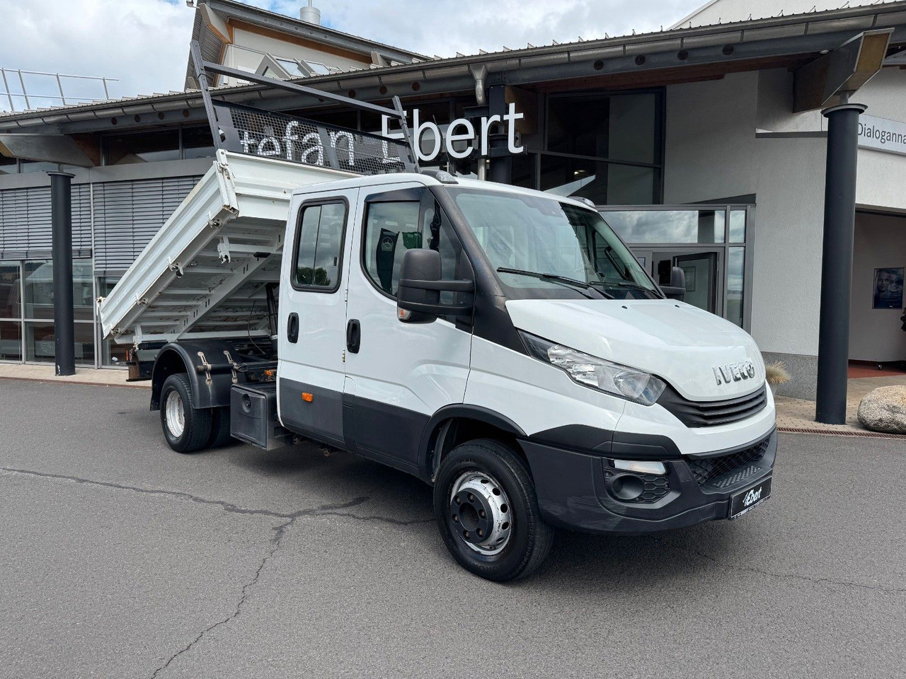 Iveco Daily 60C18H Kipper *R3.750mm*2xAHK*Automatik* - Tipper van, Combi van: picture 1 Iveco Daily 60C18H Kipper *R3.750mm*2xAHK*Automatik* - Tipper van, Combi van: picture 1