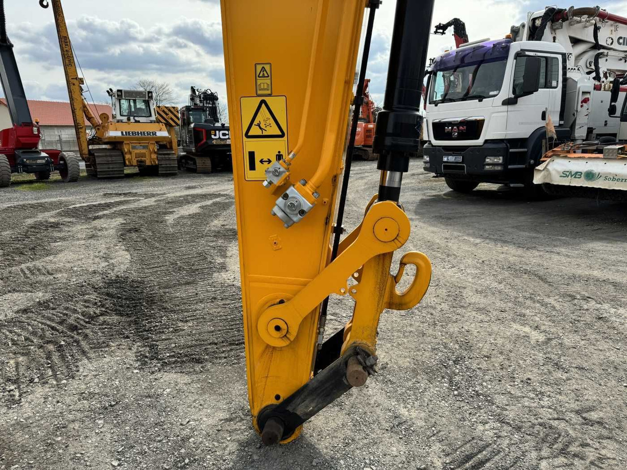 JCB 220X LC / DEMO / nur 70h / 2022 / X-Line PRO leasing JCB 220X LC / DEMO / nur 70h / 2022 / X-Line PRO: picture 7