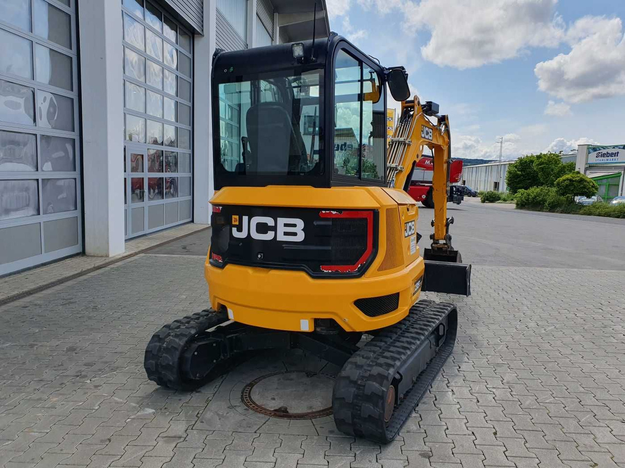 JCB 35Z-1 / 2022 / nur 389h! / Tieflöffel - Mini excavator: picture 4 JCB 35Z-1 / 2022 / nur 389h! / Tieflöffel - Mini excavator: picture 4