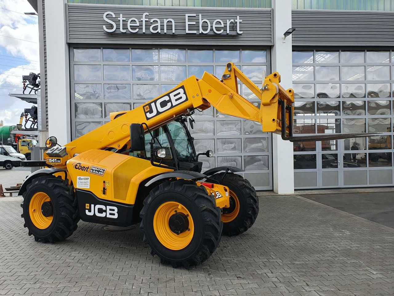 JCB 541-70 / nur 438h / 2022 / 4.100kg / 7m / 109PS - Telescopic handler: picture 1 JCB 541-70 / nur 438h / 2022 / 4.100kg / 7m / 109PS - Telescopic handler: picture 1