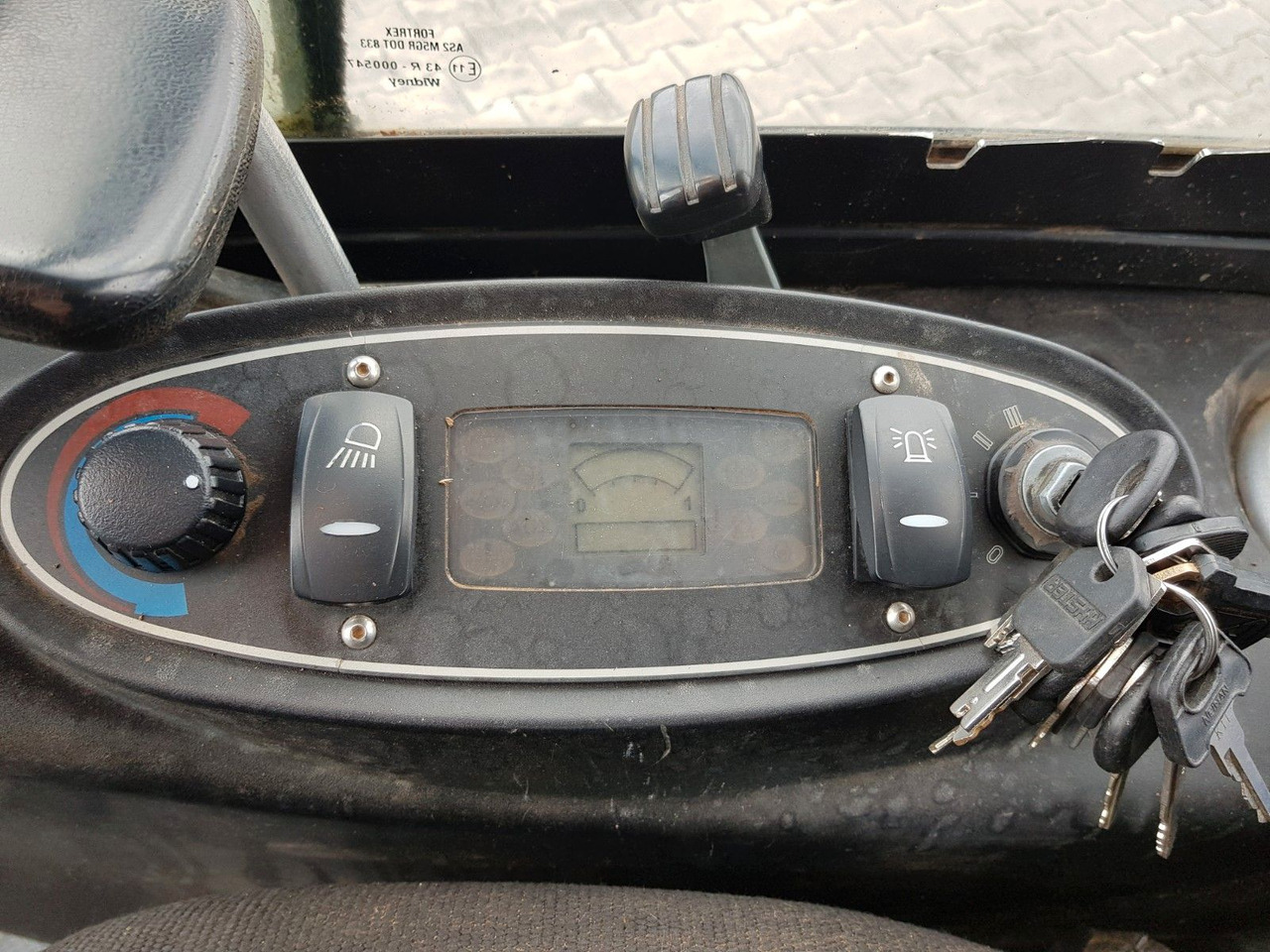 Mini excavator JCB 8018 / 3.420h / hydrl. Grabenräumer / Tieflöffel: picture 15 Mini excavator JCB 8018 / 3.420h / hydrl. Grabenräumer / Tieflöffel: picture 15