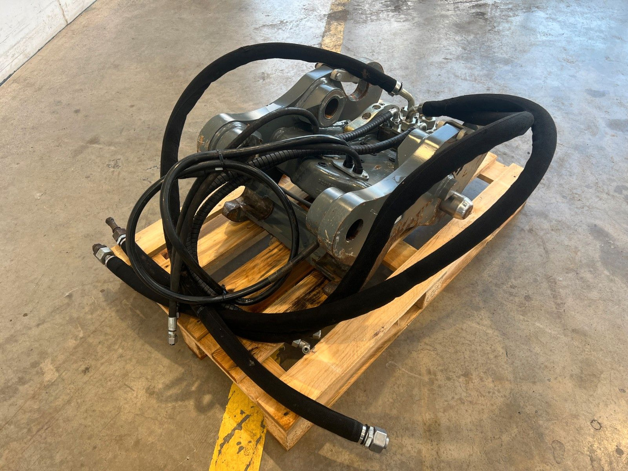 Liebherr SW48 Likufix Schnellwechsler / 2018 - Quick coupler: picture 5 Liebherr SW48 Likufix Schnellwechsler / 2018 - Quick coupler: picture 5