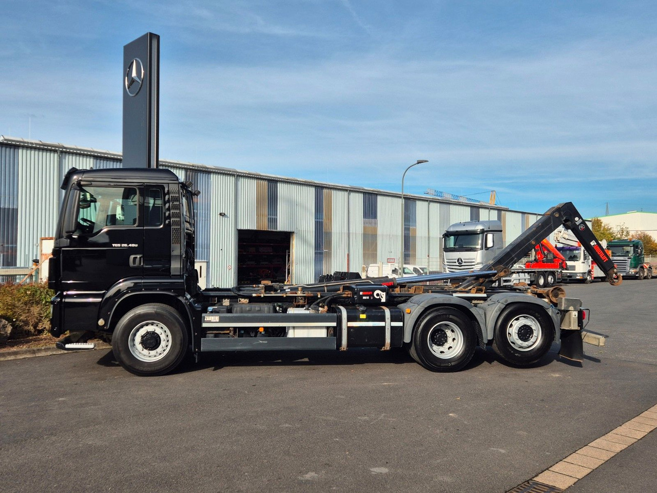 MAN TGS 26.480 6x4H-4 BL HIAB Multilift XR21S59 - Hook lift truck: picture 5 MAN TGS 26.480 6x4H-4 BL HIAB Multilift XR21S59 - Hook lift truck: picture 5