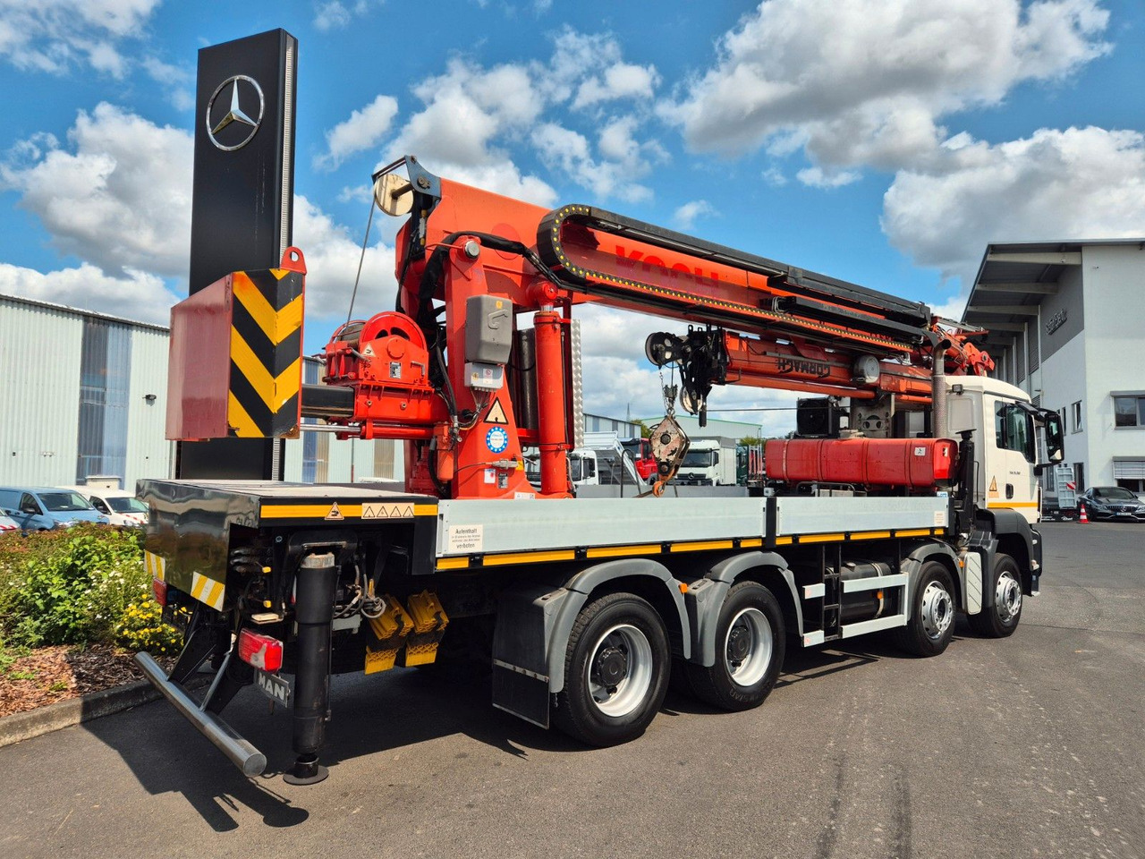 Crane truck MAN TGS 35.360 8x4 BB Gormach 91000 TECH Funk: picture 8