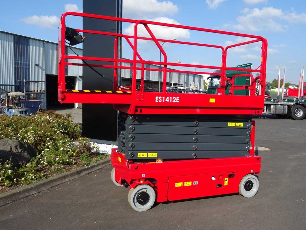 Magni ES1412E Scherenbühne // 13.8m Arbeitshöhe - Scissor lift: picture 4 Magni ES1412E Scherenbühne // 13.8m Arbeitshöhe - Scissor lift: picture 4