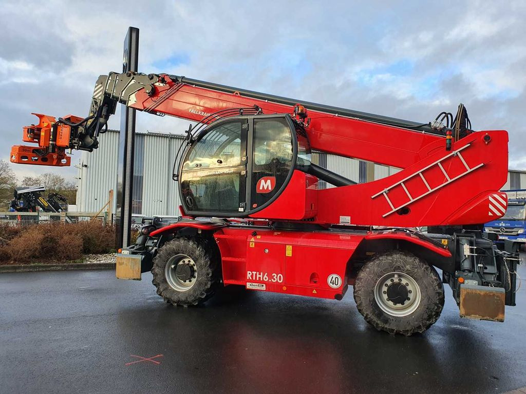 Magni RTH 6.30 SH / Fällkran / nur 110h / 2022 Magni RTH 6.30 SH / Fällkran / nur 110h / 2022 - Telescopic handler: picture 3 Magni RTH 6.30 SH / Fällkran / nur 110h / 2022 Magni RTH 6.30 SH / Fällkran / nur 110h / 2022 - Telescopic handler: picture 3