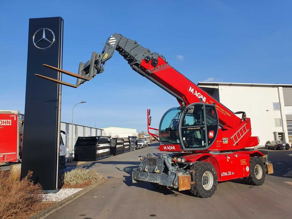 Magni RTH 6.35 SH Roto / Funk /nur 2.812h / 2018 Magni RTH 6.35 SH Roto / Funk /nur 2.812h / 2018 - Telescopic handler: picture 1 Magni RTH 6.35 SH Roto / Funk /nur 2.812h / 2018 Magni RTH 6.35 SH Roto / Funk /nur 2.812h / 2018 - Telescopic handler: picture 1