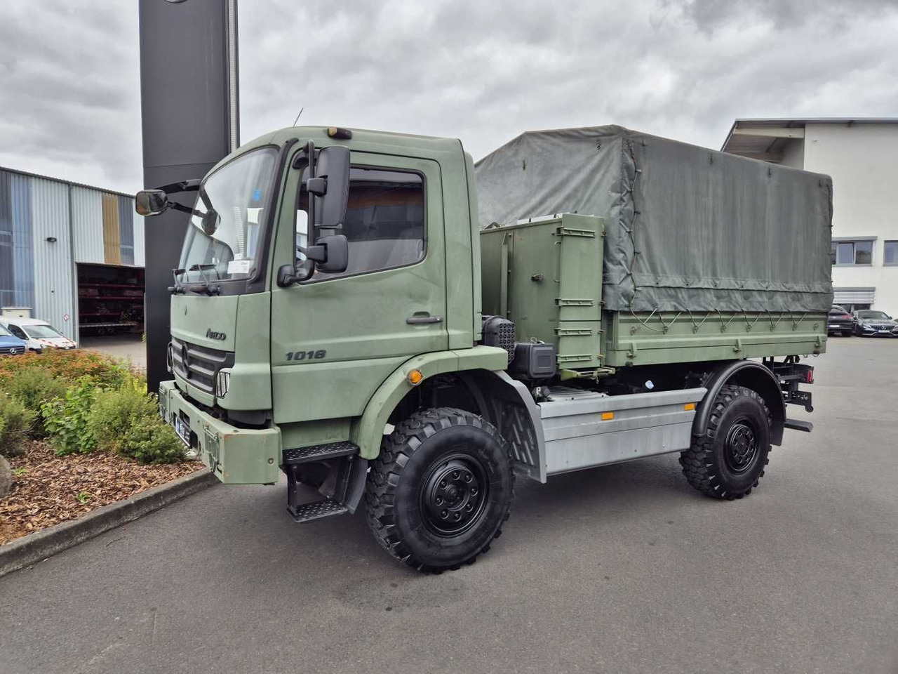 Mercedes-Benz Atego 1018 A 4x4 Singlebereifung 6 Stück vorh. - Dropside/ Flatbed truck: picture 4 Mercedes-Benz Atego 1018 A 4x4 Singlebereifung 6 Stück vorh. - Dropside/ Flatbed truck: picture 4