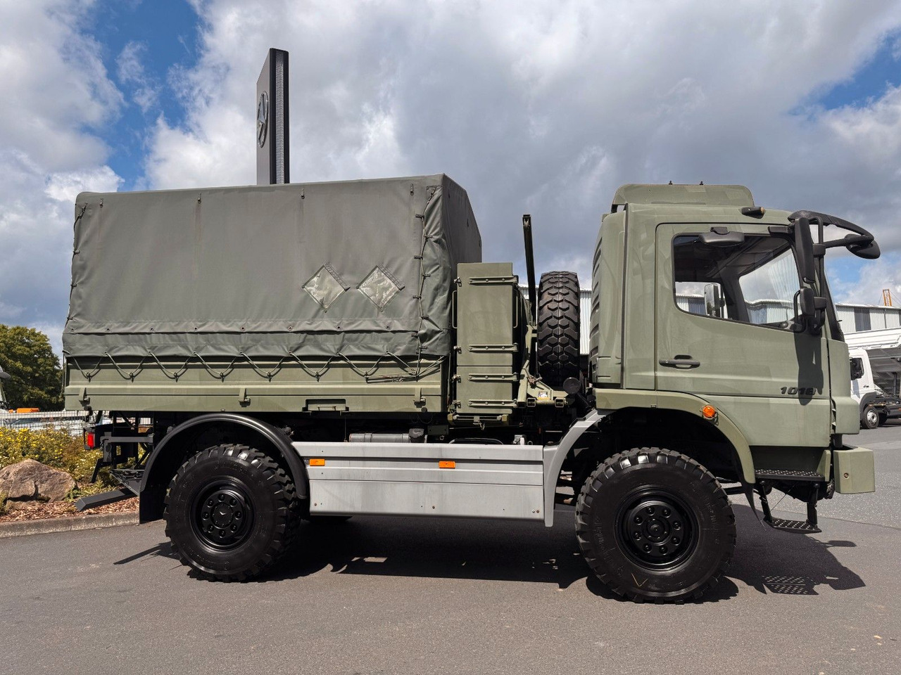 Mercedes-Benz Atego 1018 A 4x4 Singlebereifung 7 Stück vorh. - Dropside/ Flatbed truck: picture 5 Mercedes-Benz Atego 1018 A 4x4 Singlebereifung 7 Stück vorh. - Dropside/ Flatbed truck: picture 5