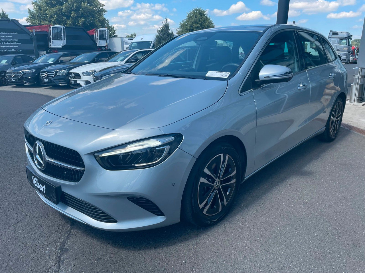 Mercedes-Benz B 200 Progressive R-Kamera+Carplay+Ambiente+Keyl - Station wagon: picture 2 Mercedes-Benz B 200 Progressive R-Kamera+Carplay+Ambiente+Keyl - Station wagon: picture 2
