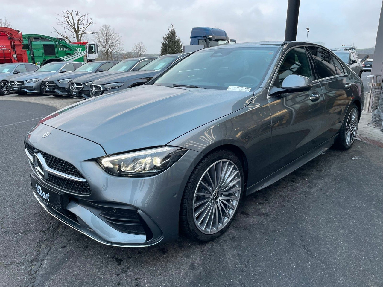 Mercedes-Benz C 200 AMG AHK+Memory+R-Kamera+Distr+Ambiente+Key - Sedan: picture 2 Mercedes-Benz C 200 AMG AHK+Memory+R-Kamera+Distr+Ambiente+Key - Sedan: picture 2