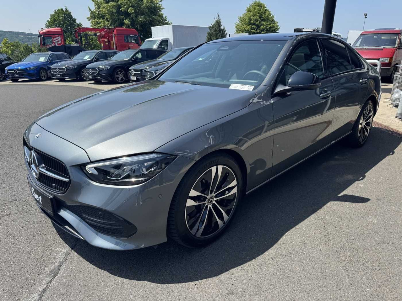 Mercedes-Benz C 300 4M Avantgarde+Pano+Bumester+AHK+RFK+ Night - Sedan: picture 2 Mercedes-Benz C 300 4M Avantgarde+Pano+Bumester+AHK+RFK+ Night - Sedan: picture 2