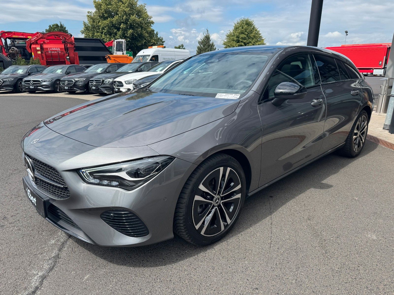 Mercedes-Benz CLA 180 Shooting Brake - Station wagon: picture 2 Mercedes-Benz CLA 180 Shooting Brake - Station wagon: picture 2