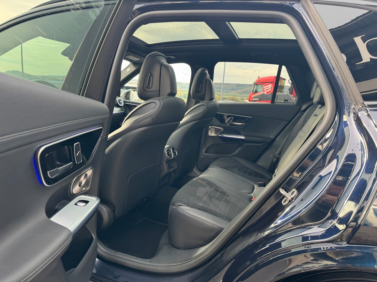 Mercedes-Benz GLC 300 4M+AMG+Pano+Burm+360+Memory leasing Mercedes-Benz GLC 300 4M+AMG+Pano+Burm+360+Memory: picture 10