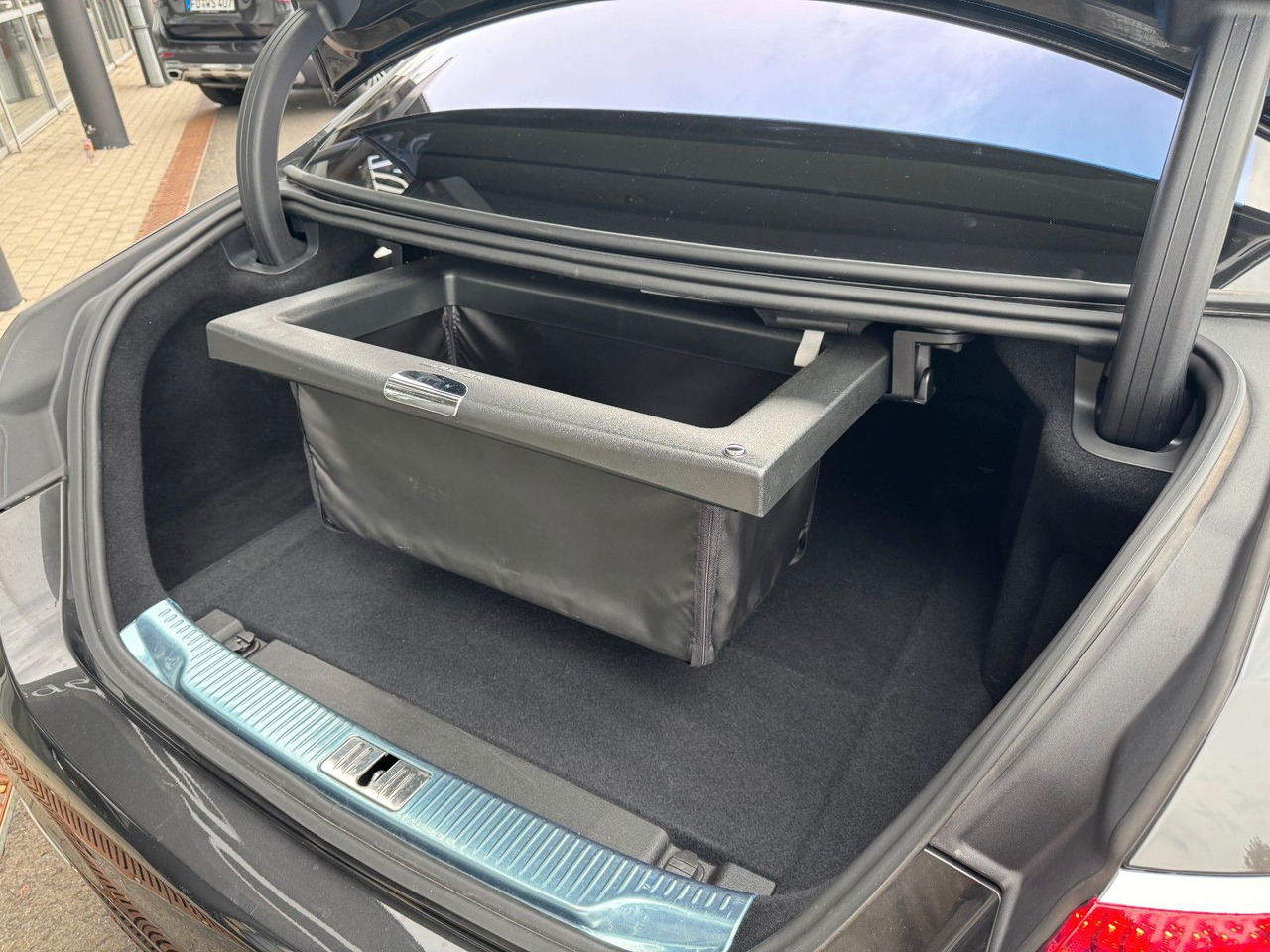 Sedan Mercedes-Benz S 580e AMG+Pano+Digital+Burm+3D+AirM+HUD+360+: picture 12