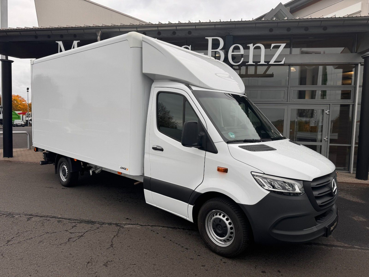 Mercedes-Benz Sprinter 317 CDI 4325 Koffer LBW Klima Kamera - Closed box van: picture 1 Mercedes-Benz Sprinter 317 CDI 4325 Koffer LBW Klima Kamera - Closed box van: picture 1