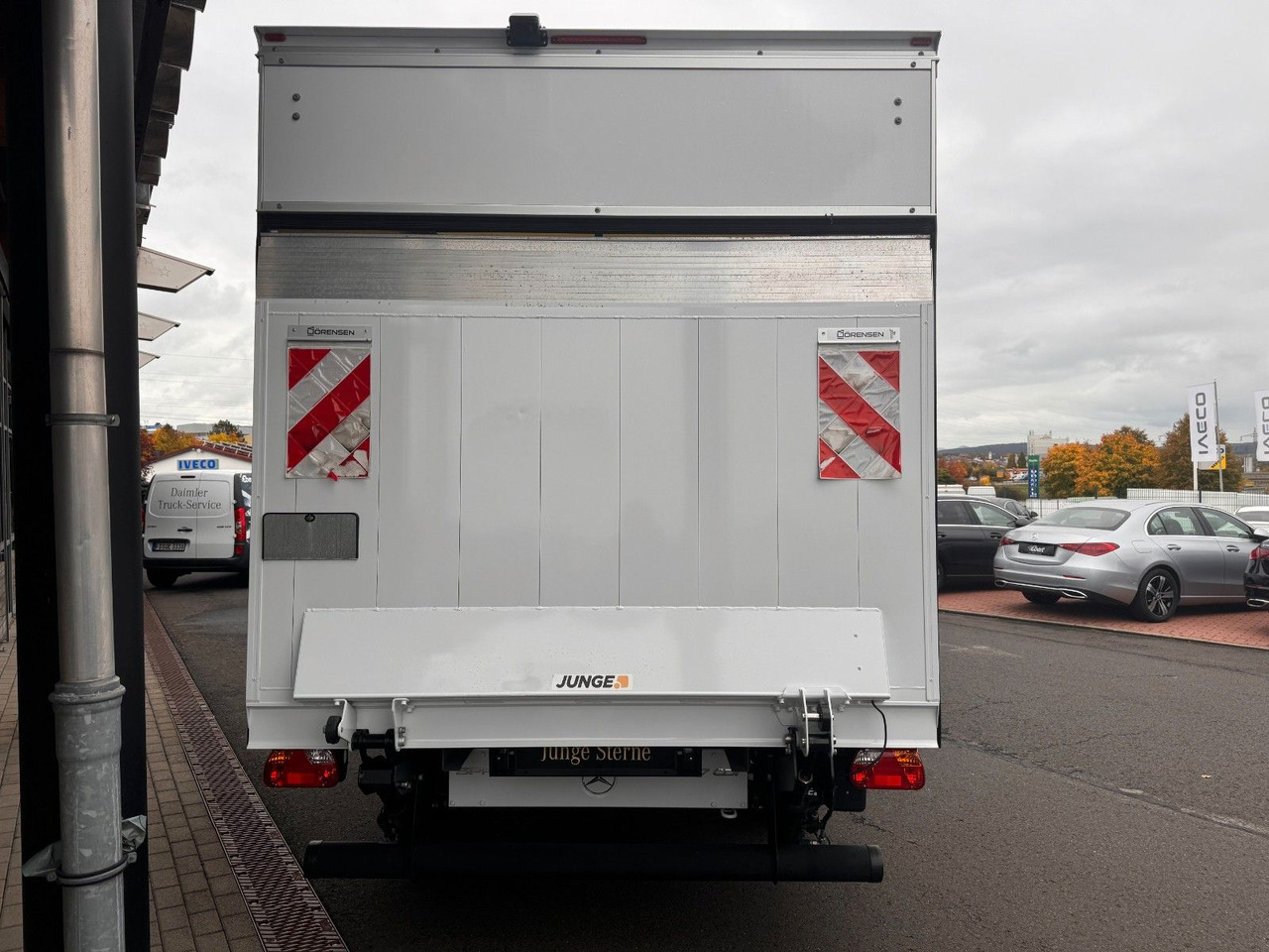 Mercedes-Benz Sprinter 317 CDI 4325 Koffer LBW Klima Kamera - Closed box van: picture 5 Mercedes-Benz Sprinter 317 CDI 4325 Koffer LBW Klima Kamera - Closed box van: picture 5