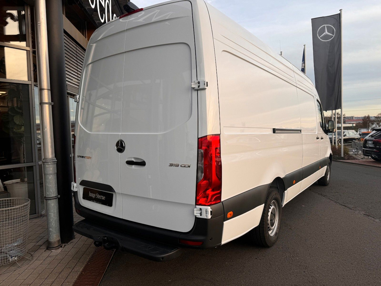Mercedes-Benz Sprinter 319 CDI 4325 Klima Kamera AHK LED - Panel van: picture 4 Mercedes-Benz Sprinter 319 CDI 4325 Klima Kamera AHK LED - Panel van: picture 4