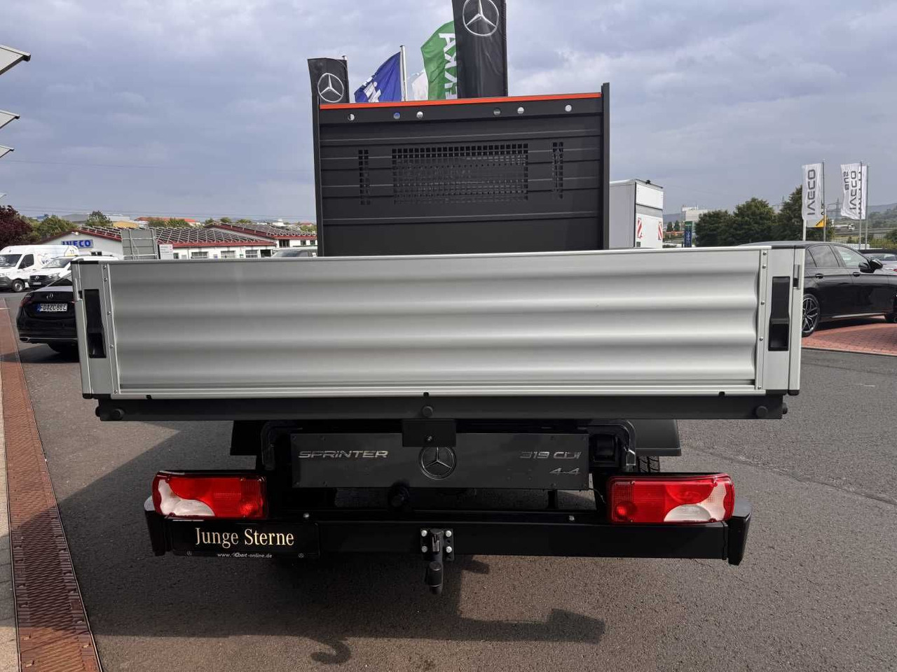 Mercedes-Benz Sprinter 319 CDI 4x4 DoKa AHK3,5 Klima Kamera - Curtain side van, Combi van: picture 5 Mercedes-Benz Sprinter 319 CDI 4x4 DoKa AHK3,5 Klima Kamera - Curtain side van, Combi van: picture 5