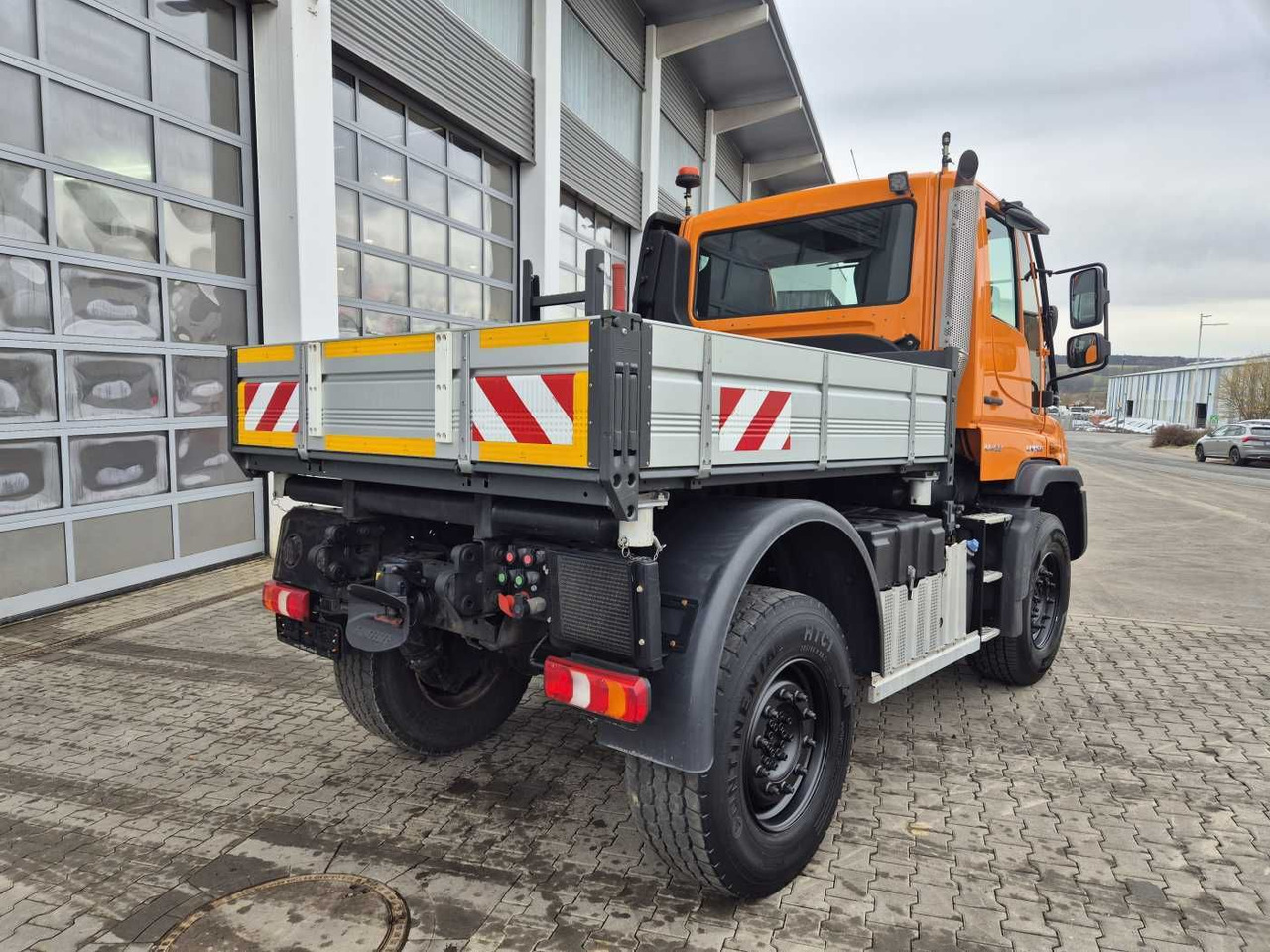 Mercedes-Benz Unimog U423 4x4 Hydrostat Zapfwelle leasing Mercedes-Benz Unimog U423 4x4 Hydrostat Zapfwelle: picture 10