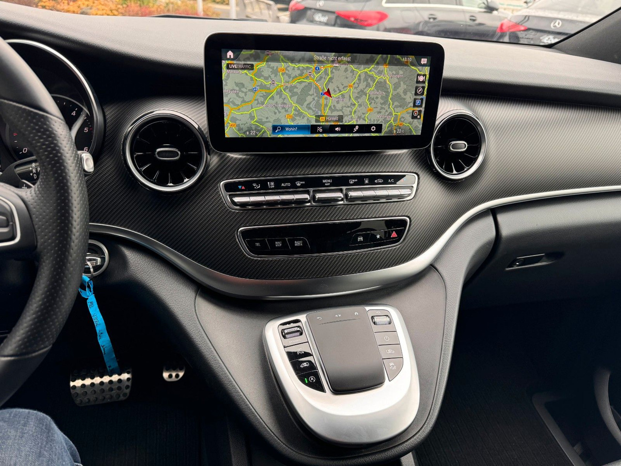 Passenger van Mercedes-Benz V 300 4MATIC AVA ED AMG Extral AIRMATIC Stdh AHK: picture 13