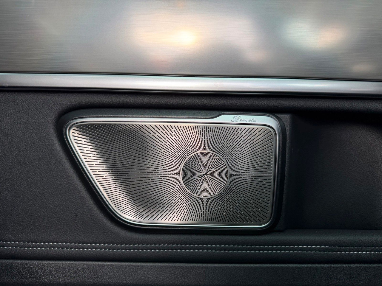 Station wagon Mercedes-Benz V 300 d 4MATIC EXCLUSIVE AMG Panorama Standheiz: picture 10 Station wagon Mercedes-Benz V 300 d 4MATIC EXCLUSIVE AMG Panorama Standheiz: picture 10