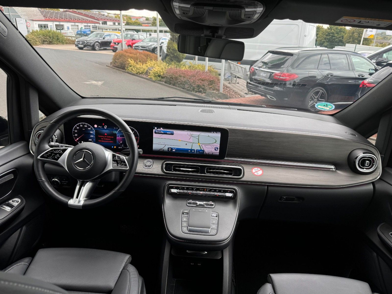 Mercedes-Benz V 300 d AVANTGARDE Extralang 360Kamera Standheiz leasing Mercedes-Benz V 300 d AVANTGARDE Extralang 360Kamera Standheiz: picture 9
