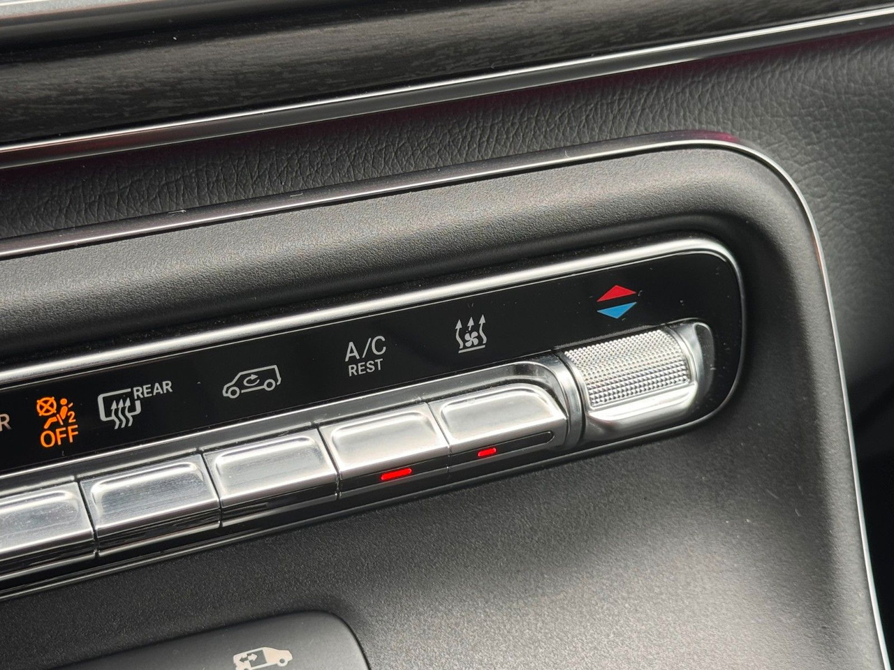 Mercedes-Benz V 300 d AVANTGARDE Extralang 360Kamera Standheiz leasing Mercedes-Benz V 300 d AVANTGARDE Extralang 360Kamera Standheiz: picture 15