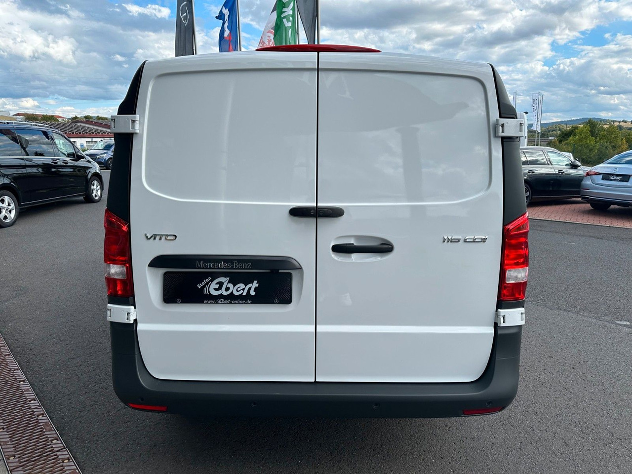 Mercedes-Benz Vito 116 CDI Klima Kamera Audio40 SHZ - Small van: picture 5 Mercedes-Benz Vito 116 CDI Klima Kamera Audio40 SHZ - Small van: picture 5