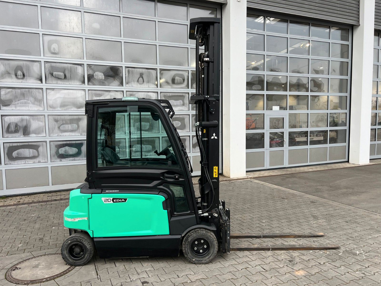 Mitsubishi FB20AN / nur 609h! / 7m Hubhöhe !! - Electric forklift: picture 3 Mitsubishi FB20AN / nur 609h! / 7m Hubhöhe !! - Electric forklift: picture 3