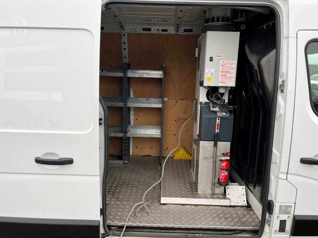 Truck mounted aerial platform, Commercial vehicle Renault Master 2.3 dCi / France Elevateur 121FCC, 12m Renault Master 2.3 dCi / France Elevateur 121FCC, 12,5m: picture 10 Truck mounted aerial platform, Commercial vehicle Renault Master 2.3 dCi / France Elevateur 121FCC, 12m Renault Master 2.3 dCi / France Elevateur 121FCC, 12,5m: picture 10