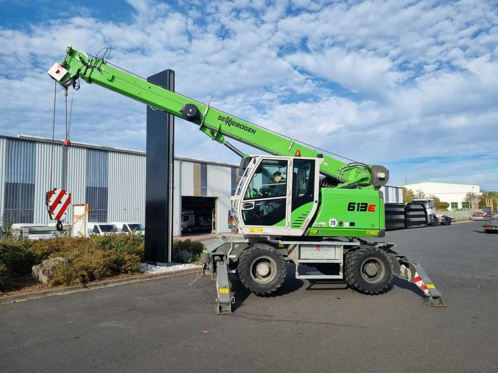 Sennebogen 613 E / Funk / hochfahrbare Kabine / nur 1.732h - Waste/ Industry handler: picture 3 Sennebogen 613 E / Funk / hochfahrbare Kabine / nur 1.732h - Waste/ Industry handler: picture 3