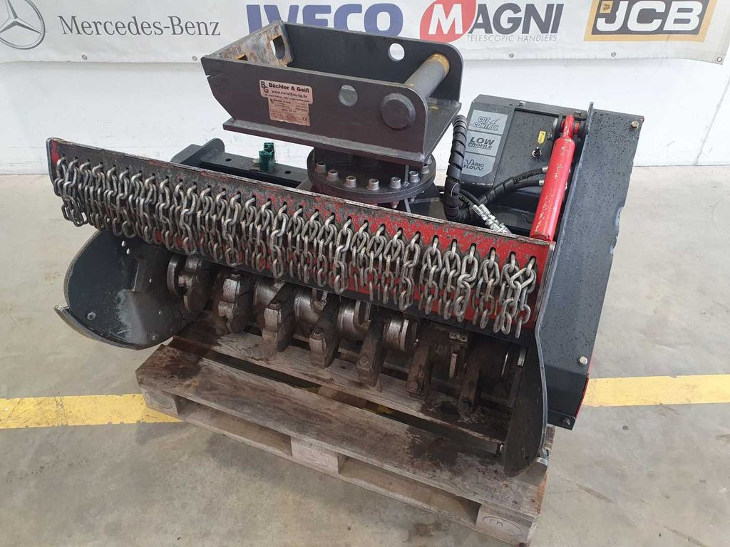 Seppi M. MINI-BMS 105 / 5-10to Forstmulcher DEMO Seppi M. MINI-BMS 105 / 5-10to Forstmulcher DEMO - Forestry mulcher: picture 2 Seppi M. MINI-BMS 105 / 5-10to Forstmulcher DEMO Seppi M. MINI-BMS 105 / 5-10to Forstmulcher DEMO - Forestry mulcher: picture 2