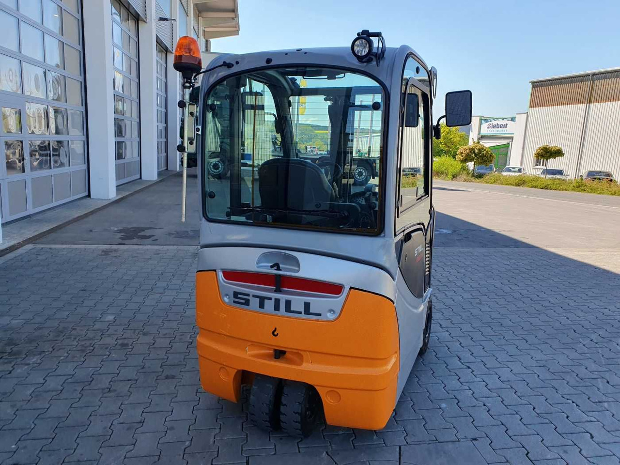 Still RX20-14 / 2016 / Triplex: 4.60m! / 271h / SS - Electric forklift: picture 4 Still RX20-14 / 2016 / Triplex: 4.60m! / 271h / SS - Electric forklift: picture 4