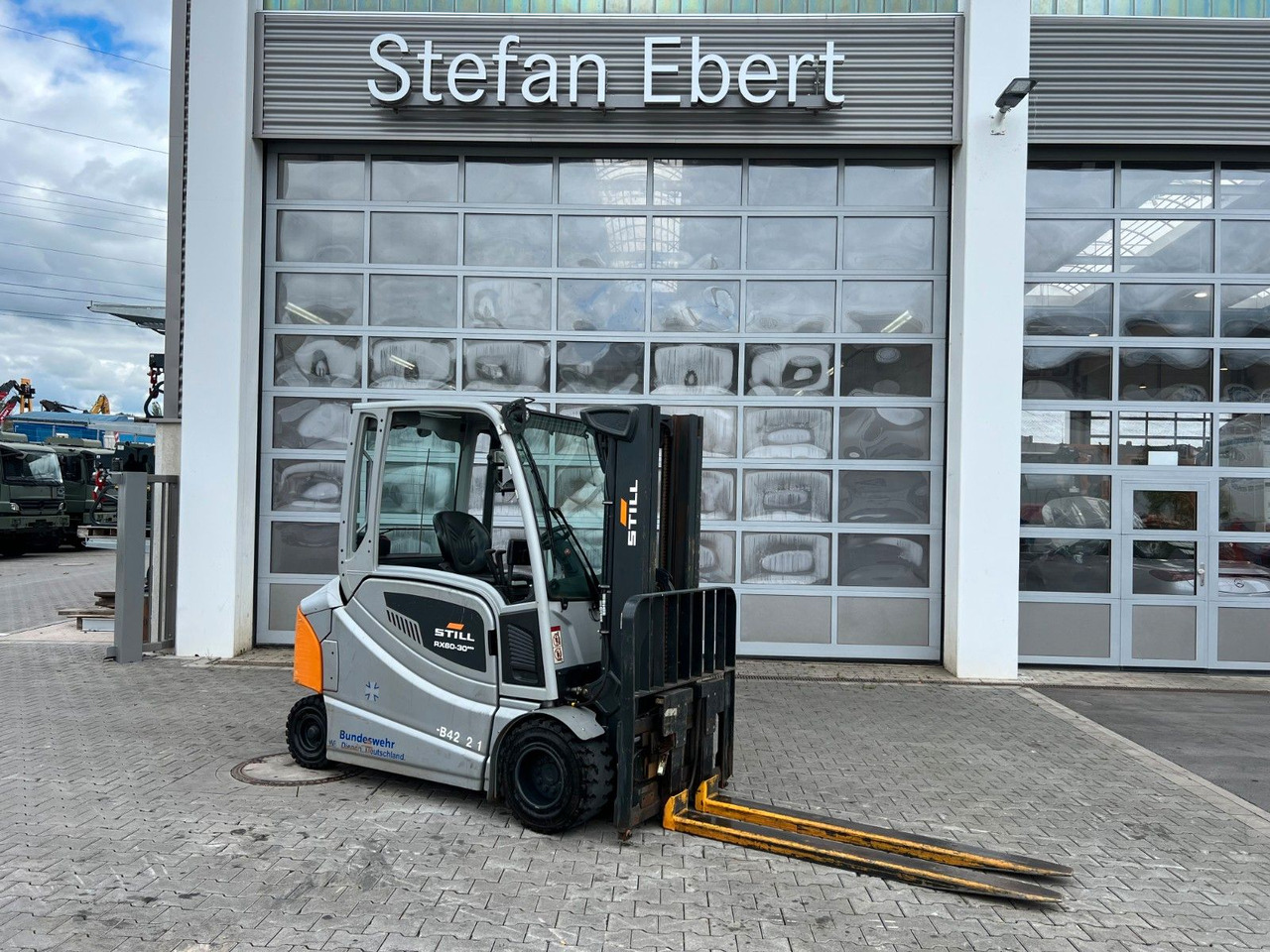 Still RX60-30L/600 / 2021 / Hubhöhe 4.6m / SS / Waage - Electric forklift: picture 1 Still RX60-30L/600 / 2021 / Hubhöhe 4.6m / SS / Waage - Electric forklift: picture 1