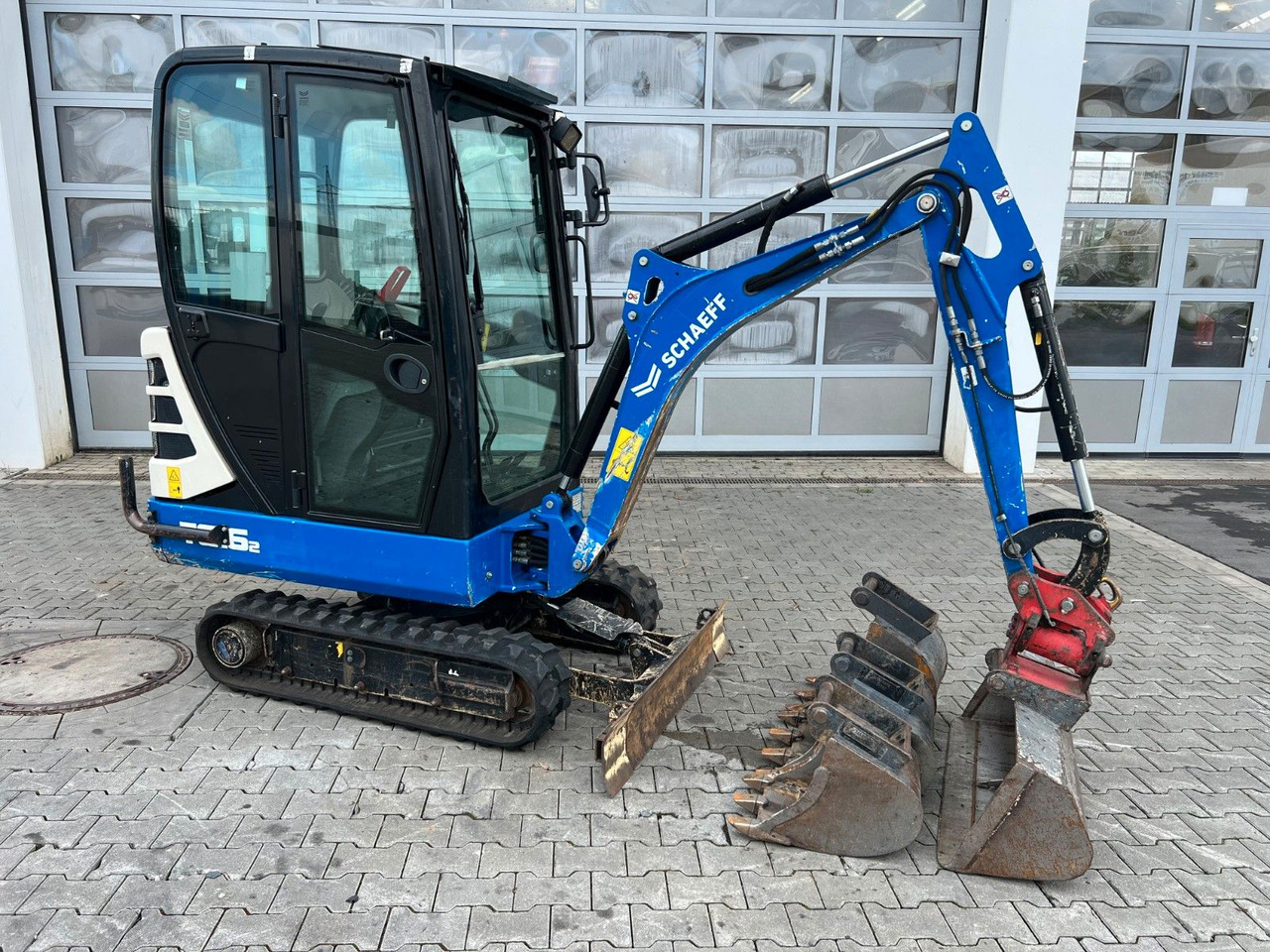 Terex TC16 / 2017 / 1.769h / Löffelpaket / Powertilt - Mini excavator: picture 2 Terex TC16 / 2017 / 1.769h / Löffelpaket / Powertilt - Mini excavator: picture 2