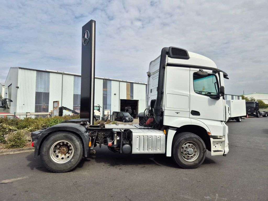 Mercedes-Benz Arocs 1845 LS 4x4 HAD Retarder Hydraulik Navi Mercedes-Benz Arocs 1845 LS 4x4 HAD Retarder Hydraulik Navi - Tractor unit: picture 5 Mercedes-Benz Arocs 1845 LS 4x4 HAD Retarder Hydraulik Navi Mercedes-Benz Arocs 1845 LS 4x4 HAD Retarder Hydraulik Navi - Tractor unit: picture 5