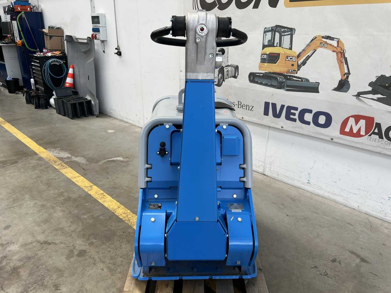 Weber CR 9 Hatz-Diesel / 736kg / E-Start / DEMO - Vibratory plate: picture 5 Weber CR 9 Hatz-Diesel / 736kg / E-Start / DEMO - Vibratory plate: picture 5