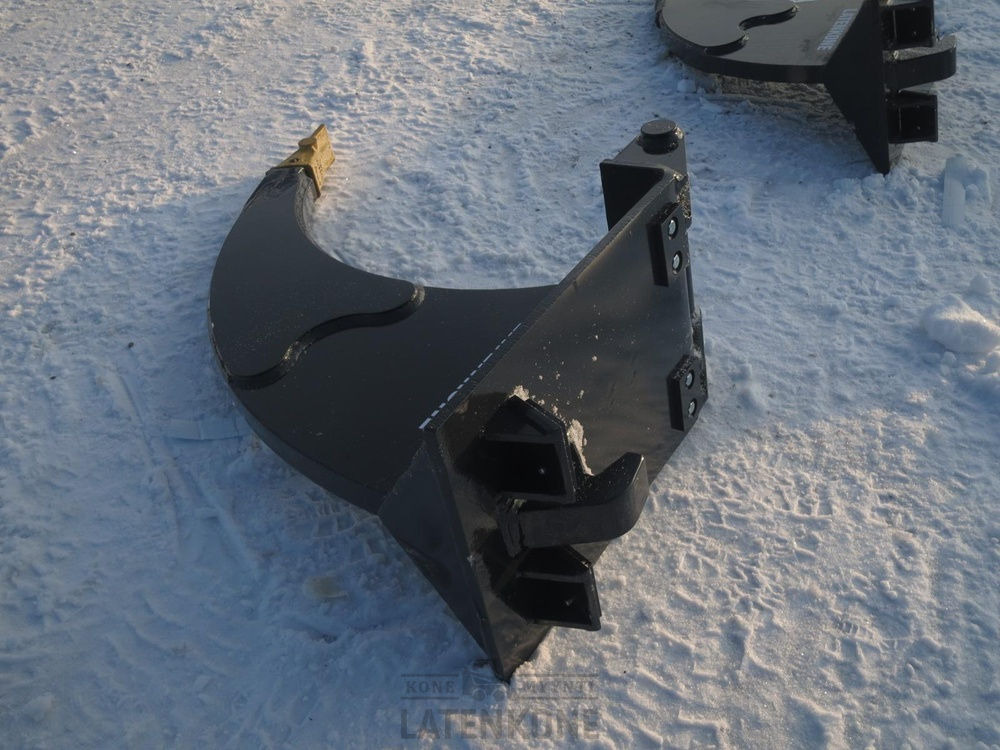 Laten Routapiikki Lännen LE 8-10ton - Ripper for Construction machinery: picture 4 Laten Routapiikki Lännen LE 8-10ton - Ripper for Construction machinery: picture 4