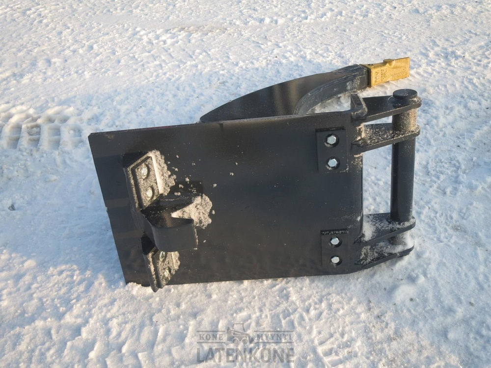 Laten Routapiikki Lännen LE 8-10ton - Ripper for Construction machinery: picture 5 Laten Routapiikki Lännen LE 8-10ton - Ripper for Construction machinery: picture 5