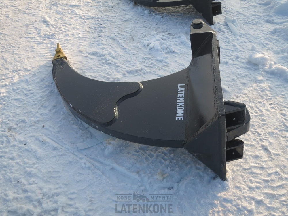Laten Routapiikki Lännen LE 8-10ton - Ripper for Construction machinery: picture 3 Laten Routapiikki Lännen LE 8-10ton - Ripper for Construction machinery: picture 3