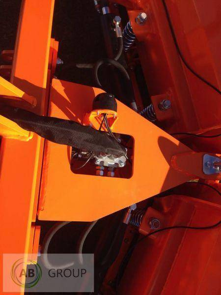 ArkMET folding snow plow G305.300, 3 m - Snow plough for Agricultural machinery: picture 2 ArkMET folding snow plow G305.300, 3 m - Snow plough for Agricultural machinery: picture 2